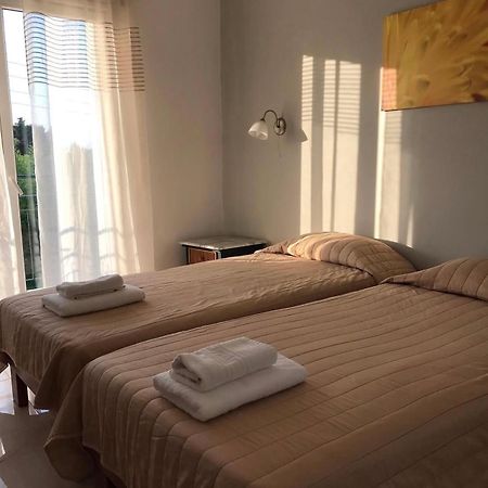 Banos Apartments And Swimming Pool 罗达 外观 照片